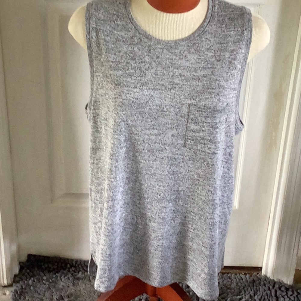 A.new.day sleeveless tank